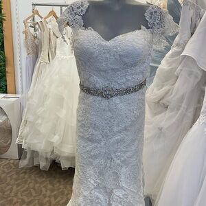 Elegant Lace Wedding Dress with Beaded Belt